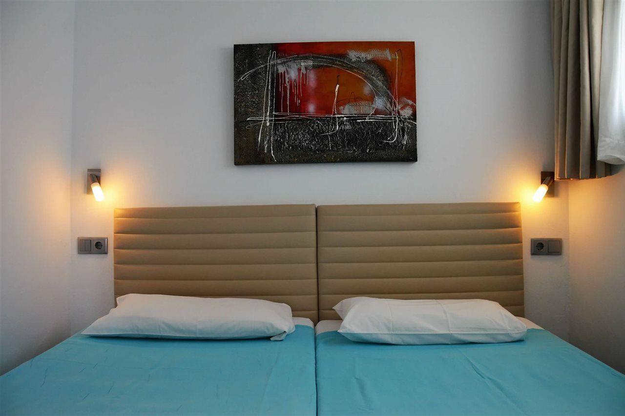 Caribes 2 Apartment