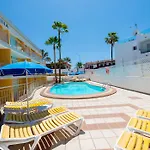 Apartamentos Karina