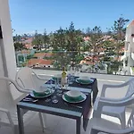Yumbo Holiday Apartment - Tanife Cas