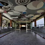 Las Arenas