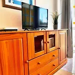Seaview Friendly Holiday Home 8