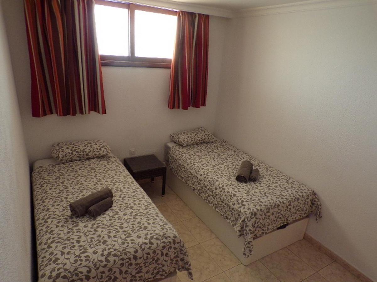 Appartement Juncos 402 *