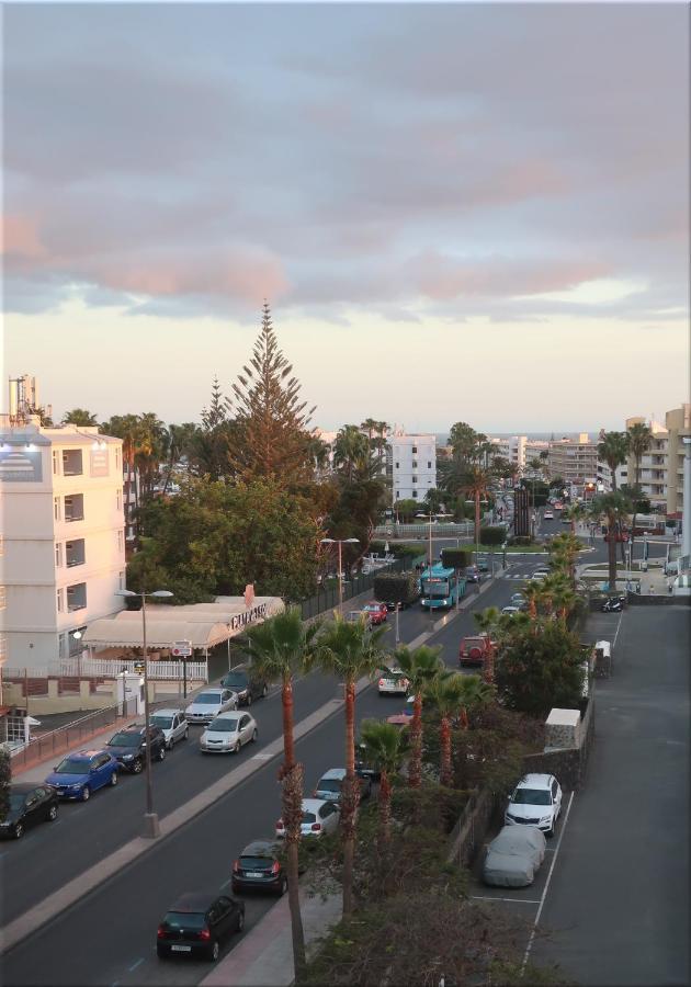 Sunny Tanife By Yumbo Playa del Ingles (Gran Canaria)