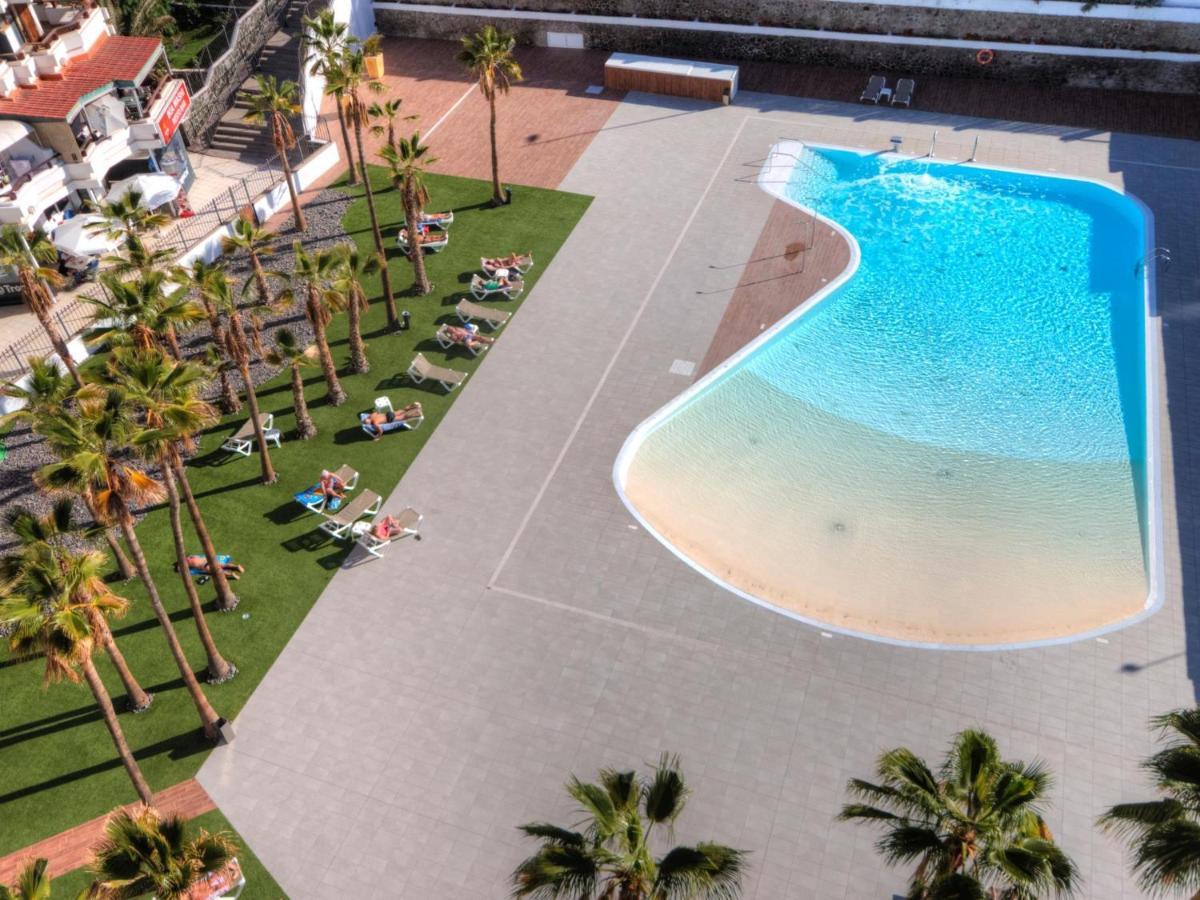 Apartment Palms