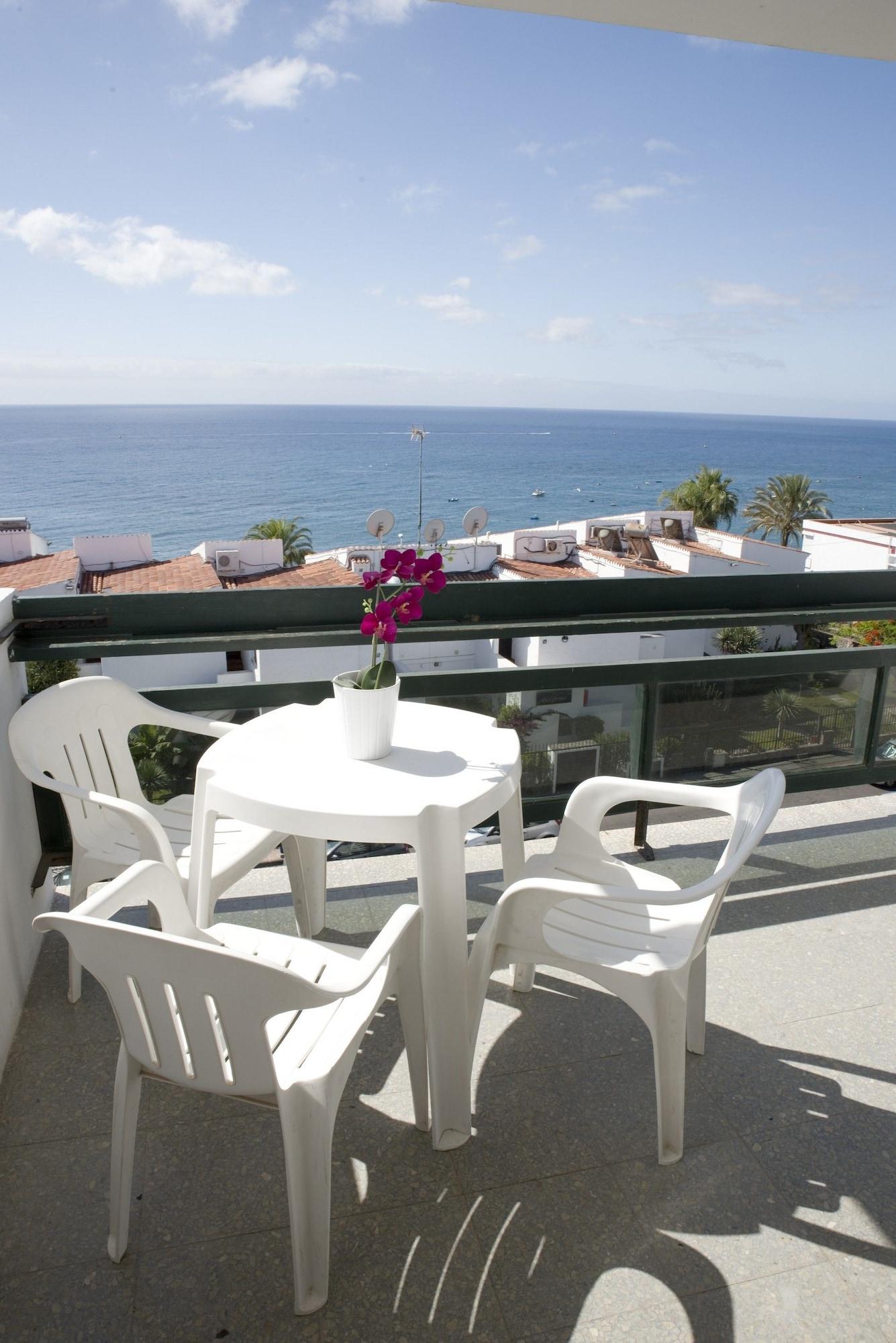 Apartahotel Roca -