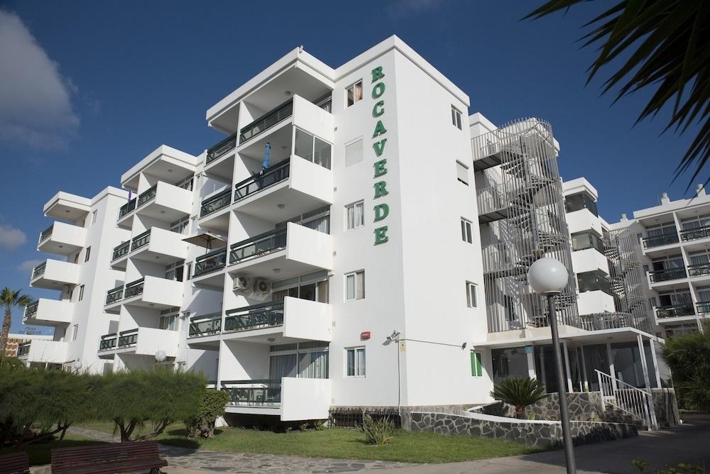 Apartahotel Roca -
