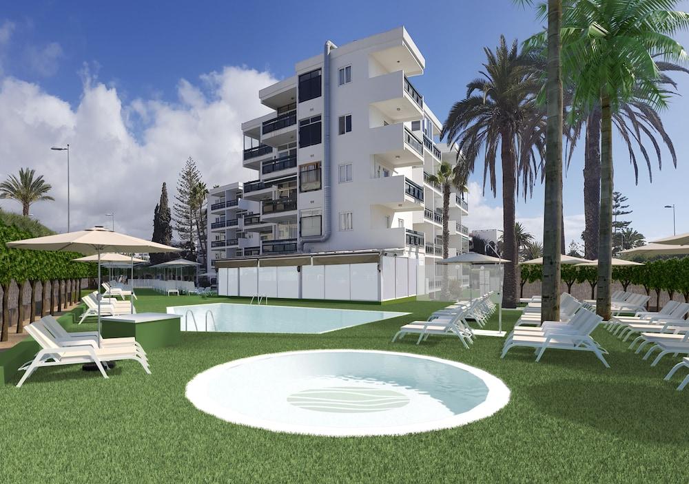 Roca - Apartahotel