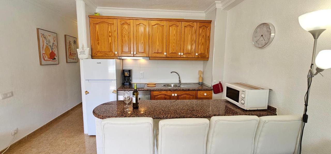 Bright Apartment *