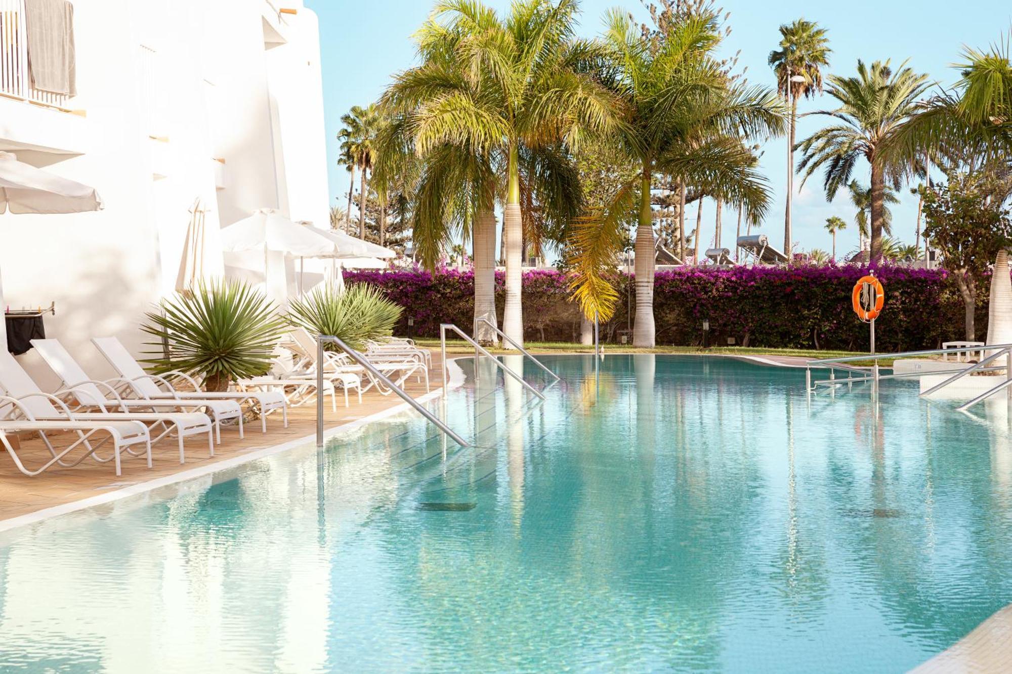 Sunprime Atlantic View & Hotel 4*