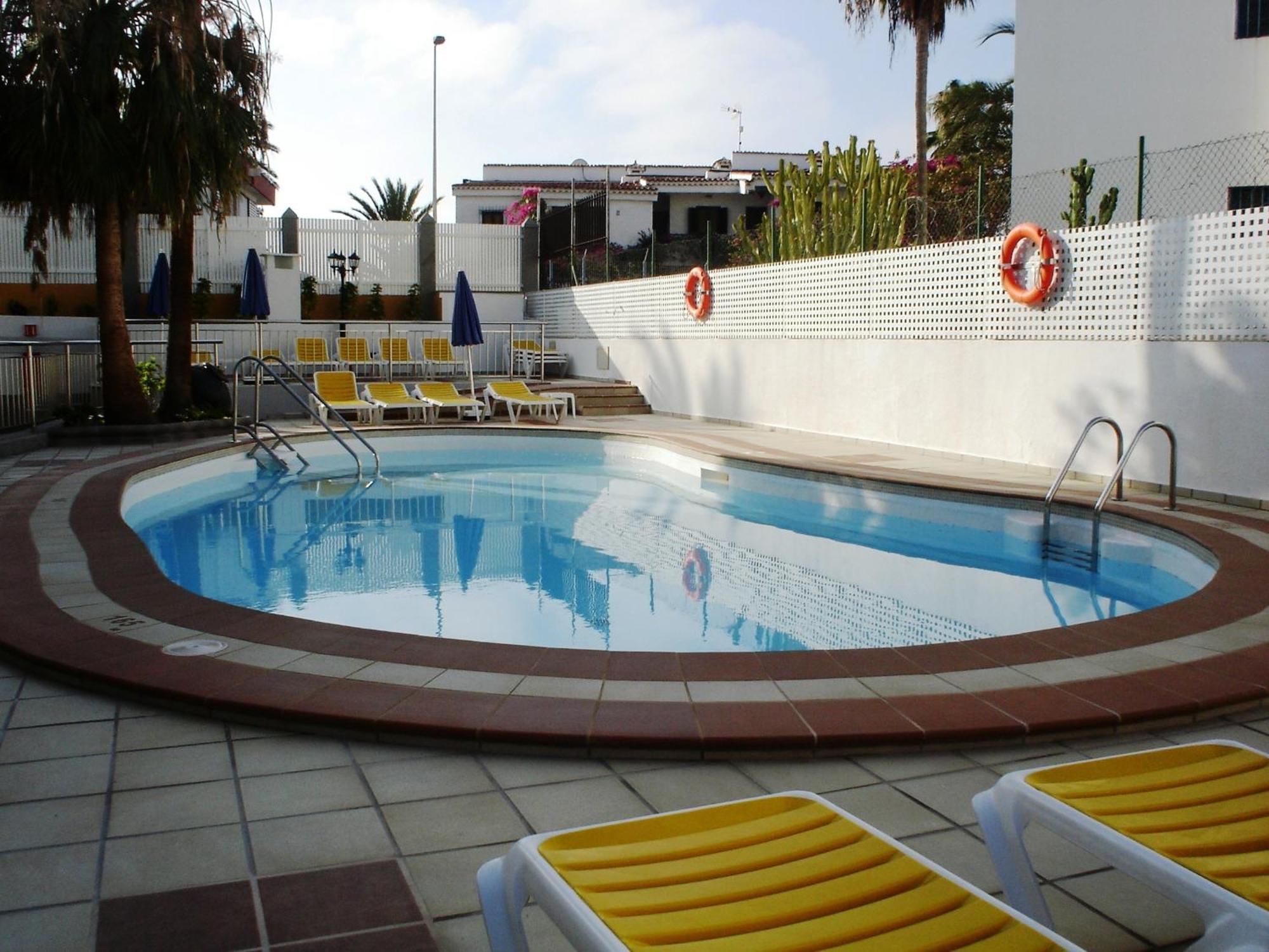 Karina Playa del Ingles (Gran Canaria)