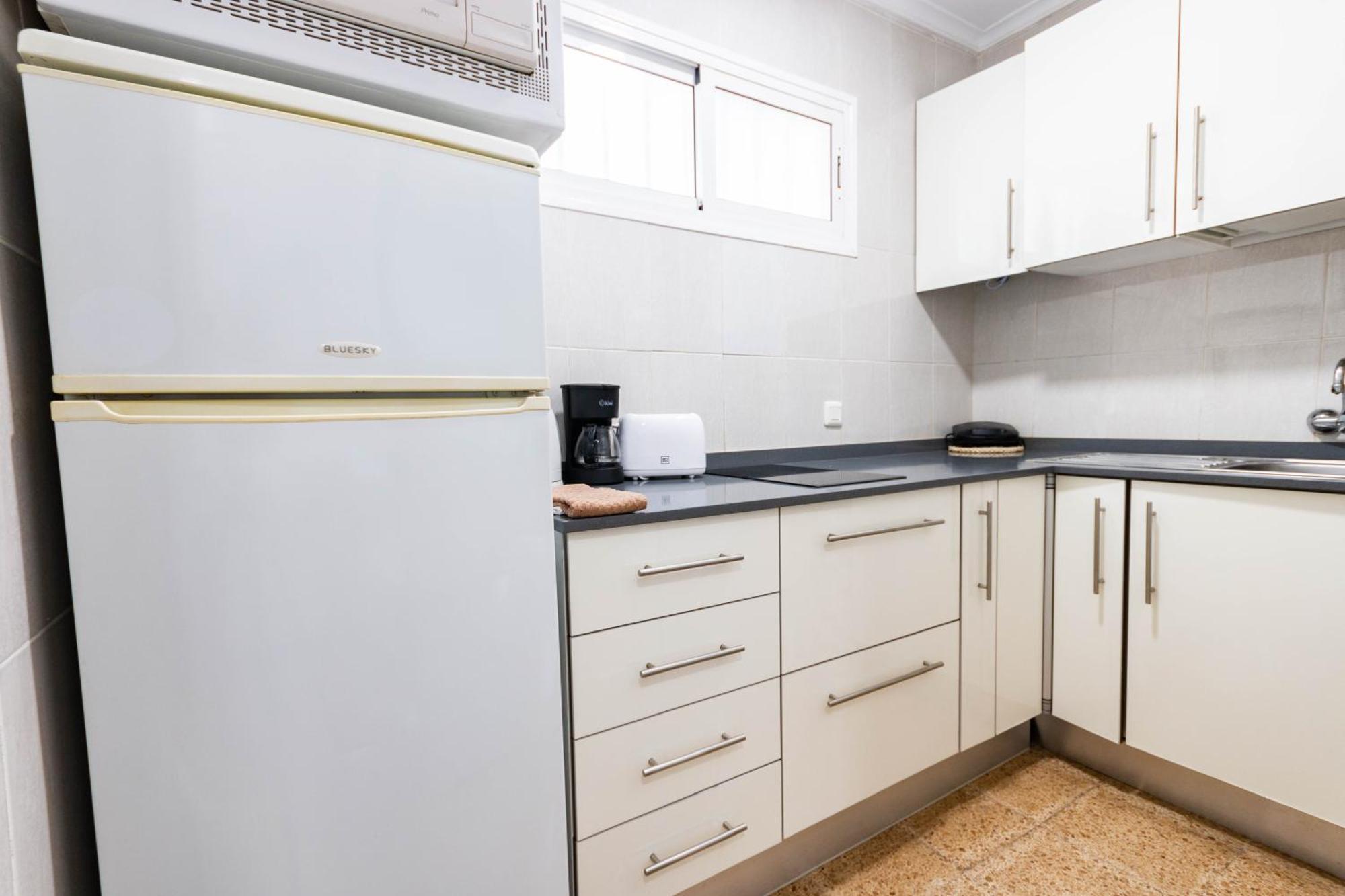 Serenity Yumbo - Europa 2min Yumbo - 5min From - Wifi Free - Air Conditioner - Private Services - Free Welcome Book - Cohote Conserjeria Gran Canaria Playa del Inglés