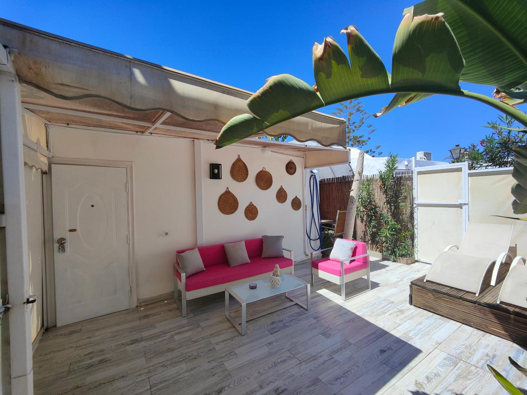Apartment 2-6 *
