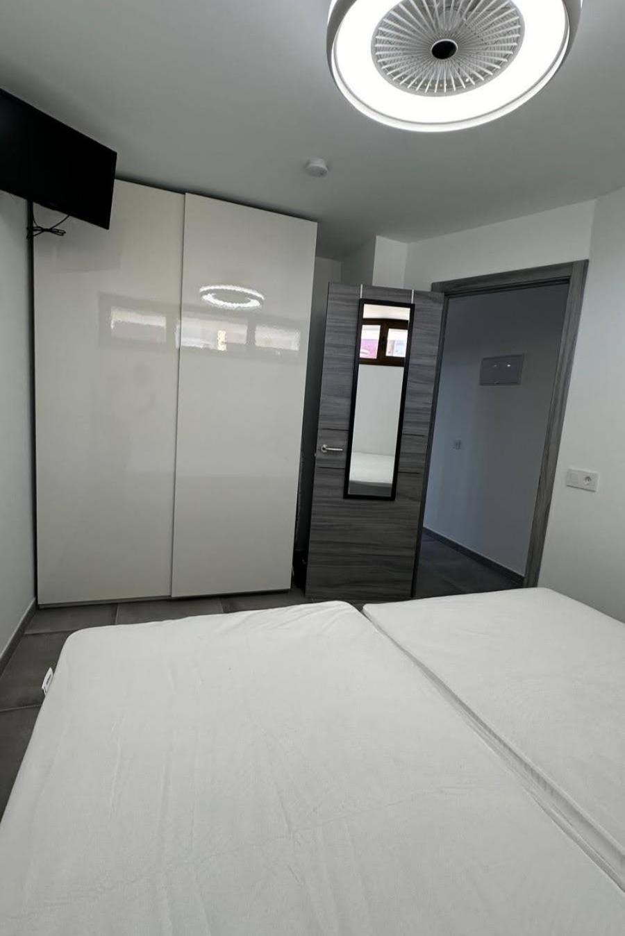 Modernes Mit 1 Schlafzimmer Und Balkon Im Herzen Von Playa Del Ingles, Gran Canaria Playa del Ingles (Gran Canaria)