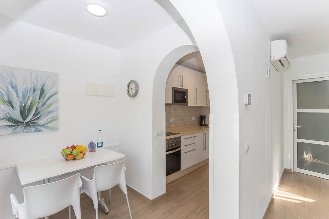 Apartment Lightbooking Alemania Piscina Privada
