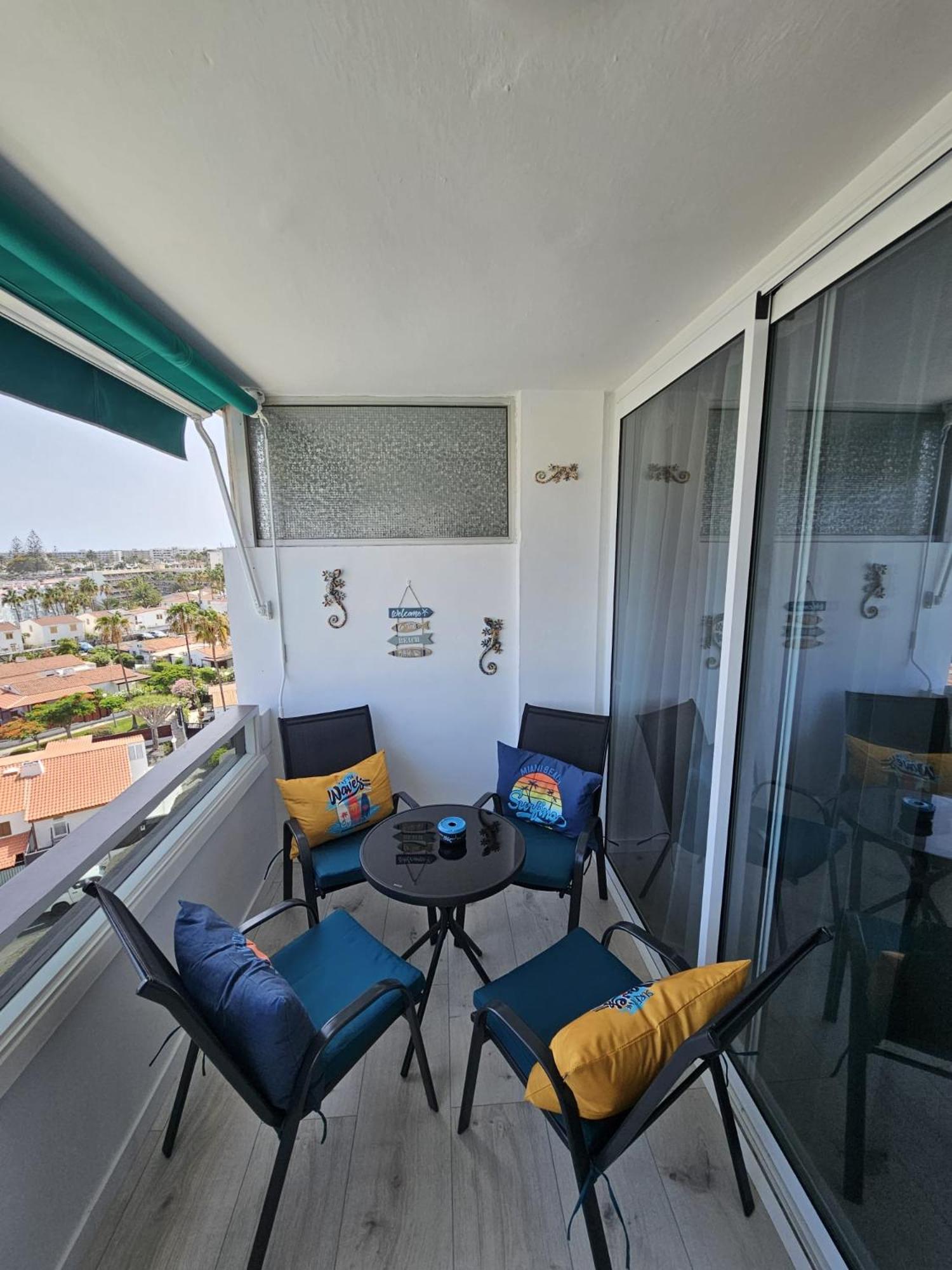 Dinas Koka Apartamento Playa del Inglés