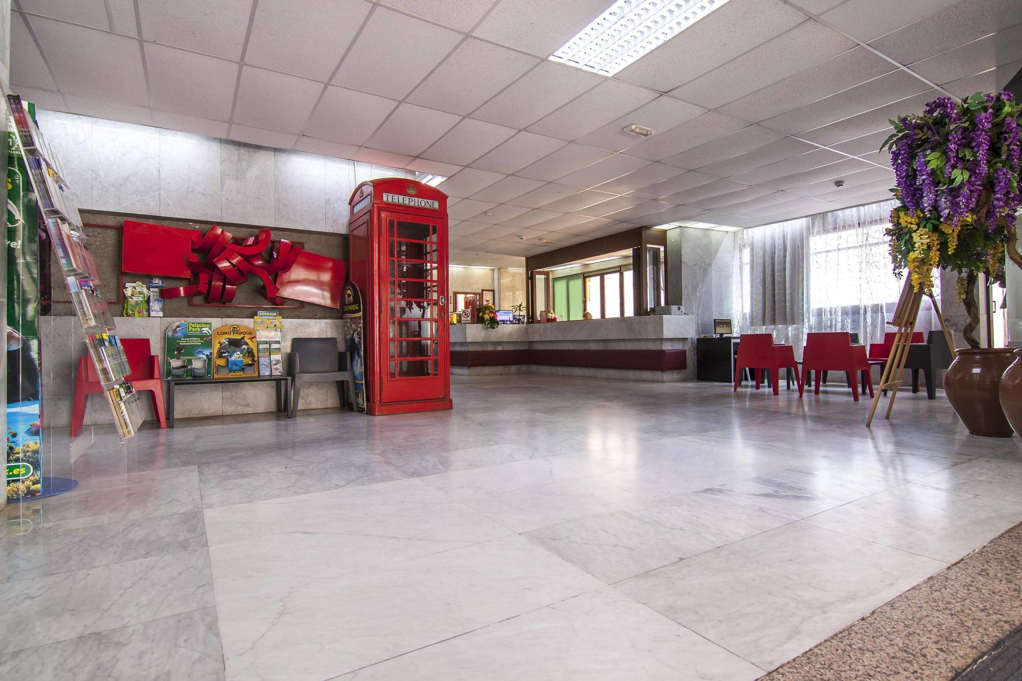 Roja Apartment
