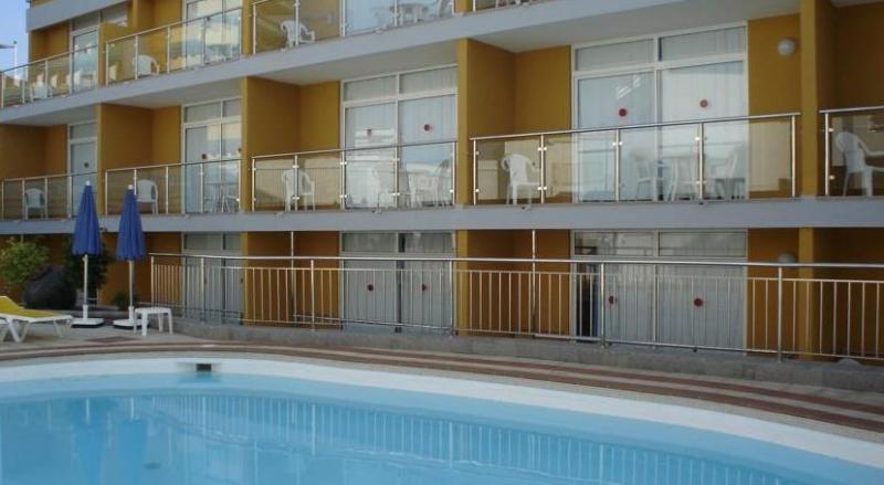 Karina Hotel