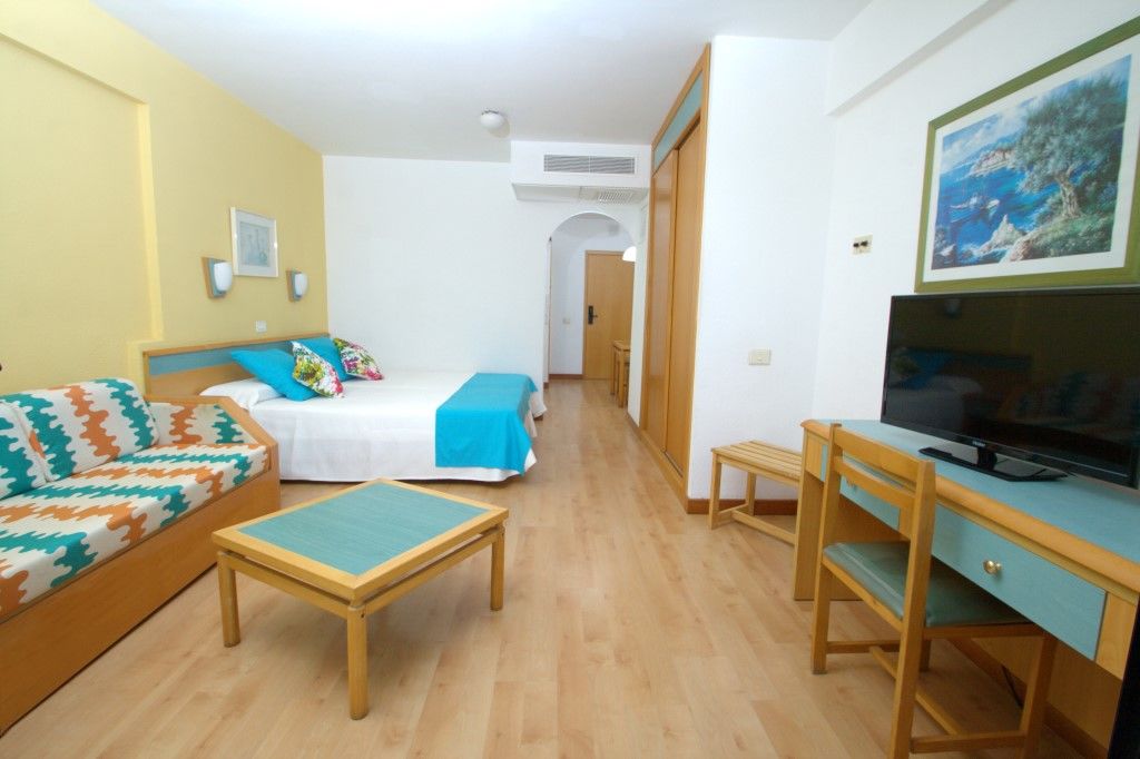 Field 3* Playa del Ingles (Gran Canaria)