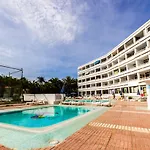 Seaview Friendly Holiday Home 3