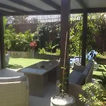 Bungalow Portos With Amazing Privet Garden