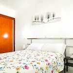 Cozy Beach Holiday Home In Playa Del Ingles