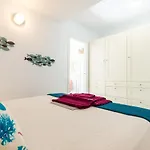 Quality And Peaceful Stay In Playa Del Ingles