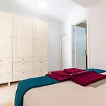 Quality And Peaceful Stay In Playa Del Ingles