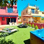 Lemon Terraced House