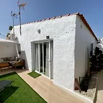 Renovated Nice Private Bungalow