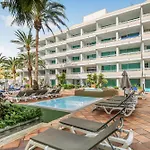 Golden Sands Pool Apartment