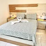 Tropicalife Resort