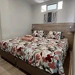 La Hermosita