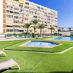 Apartamento Con Piscina Y Aire Acondicionado