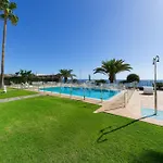 Salt Apartments Reina Sol