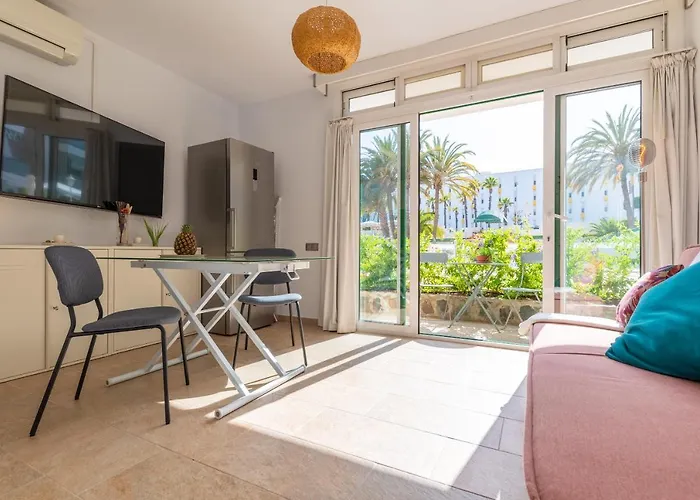 Quality And Peaceful Stay In Playa Del Ingles