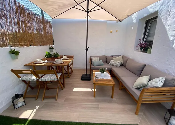 Renovated Nice Private Bungalow