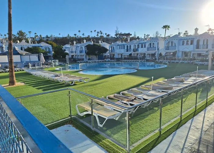 Poolfront Bungalow