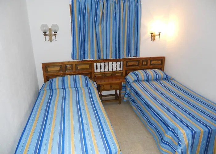 Apartamentos Los Juncos II