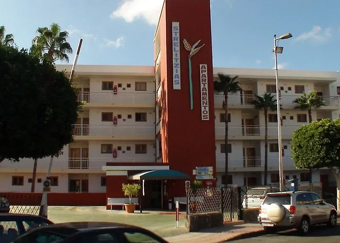 Strelitzias Apartments
