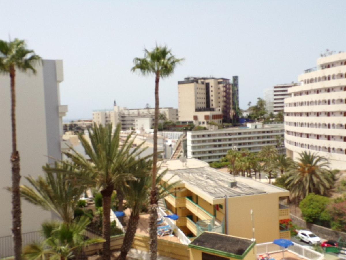 Juncos 403 * Playa del Ingles (Gran Canaria)