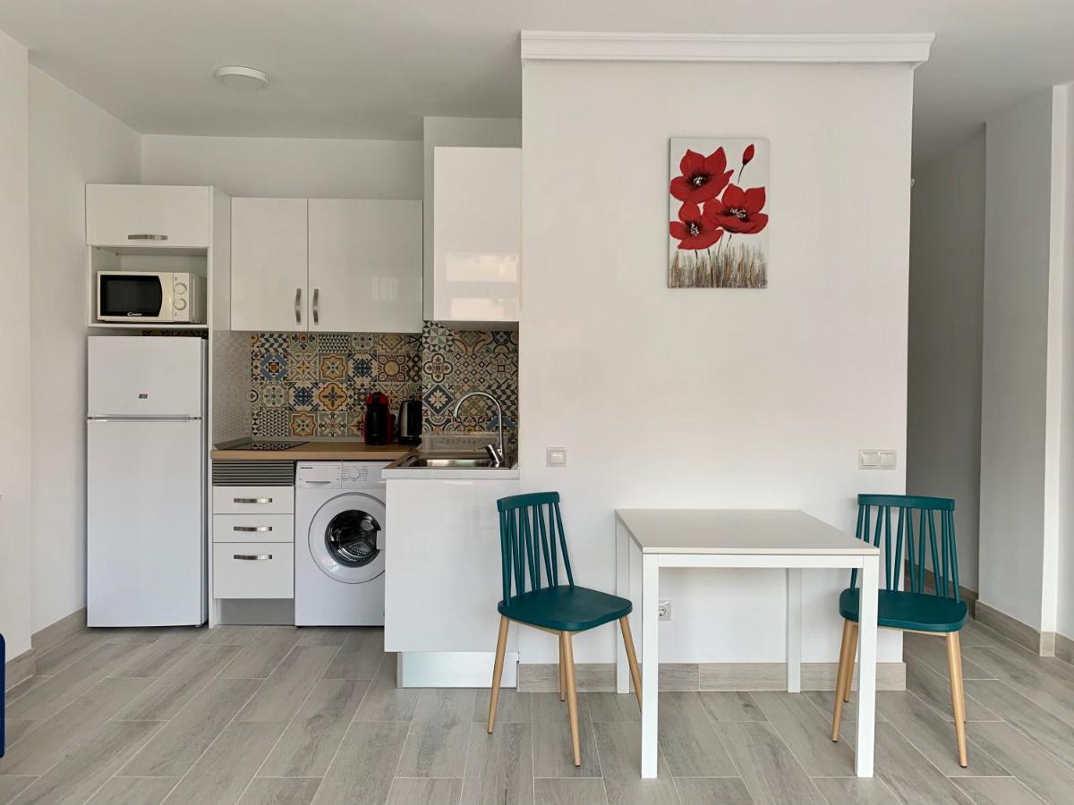 Calm, Cosy And Bright Renovated In Playa Del Ingles- Wifi Free Playa del Inglés
