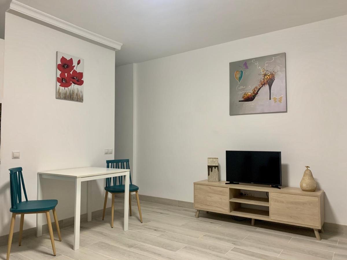 Calm, Cosy And Bright Renovated In Playa Del Ingles- Wifi Free Apartment *