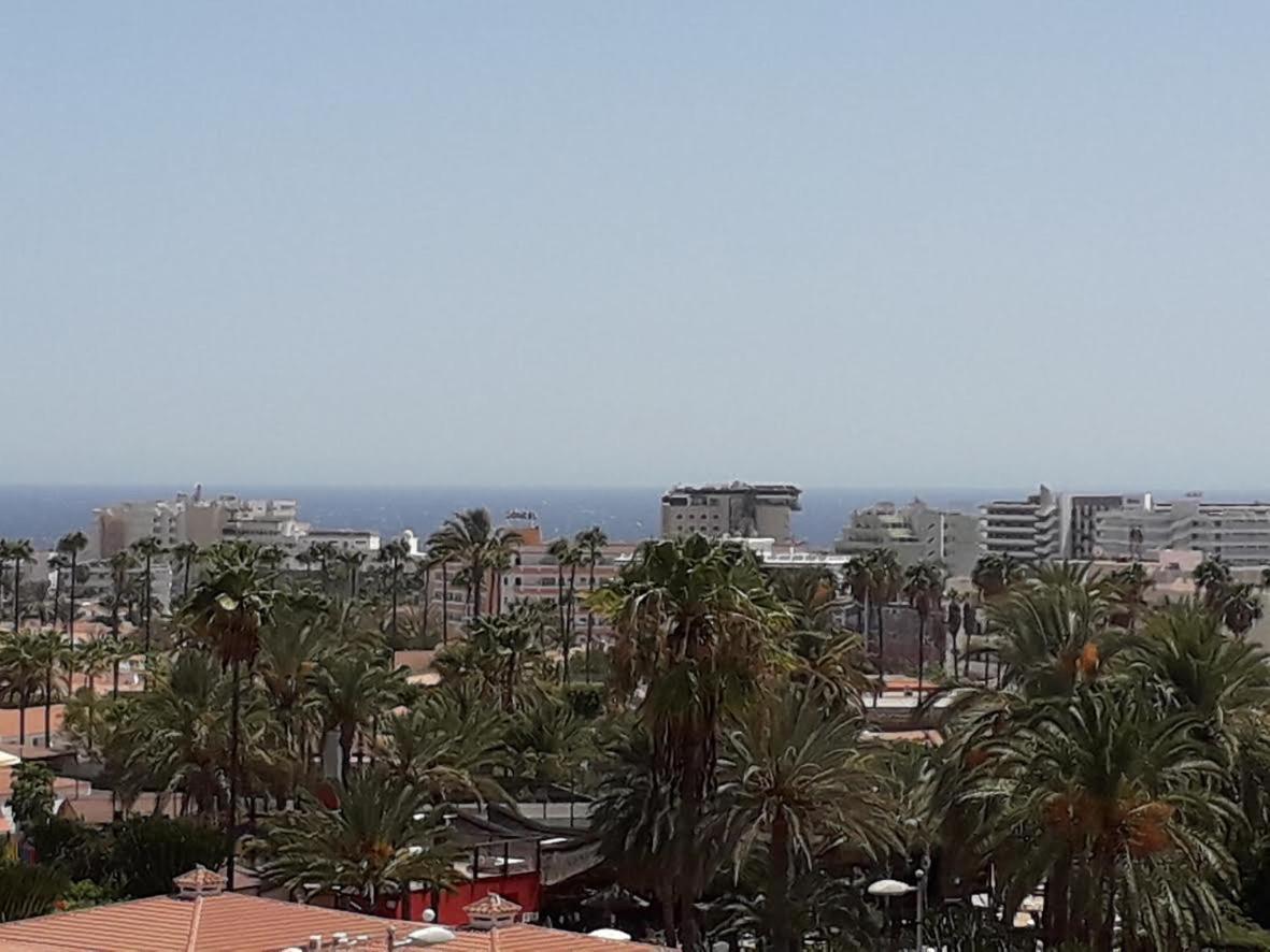 Deluxe Yumbo * Playa del Ingles (Gran Canaria)
