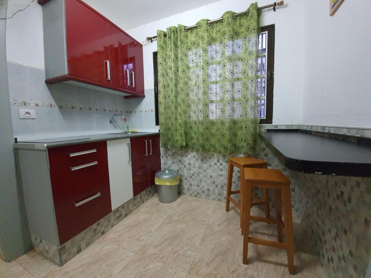 Full Flats And With Shared Toilet Wifi Free San Fernando Apartment Playa del Inglés