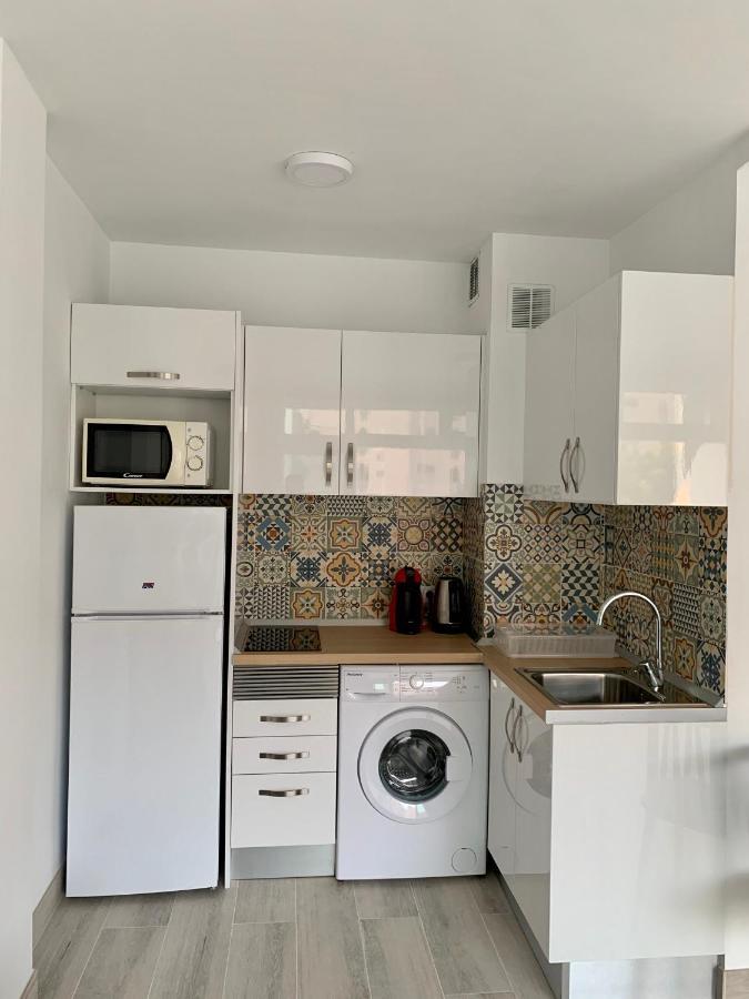 Calm, Cosy And Bright Renovated In Playa Del Ingles- Wifi Free Huoneisto