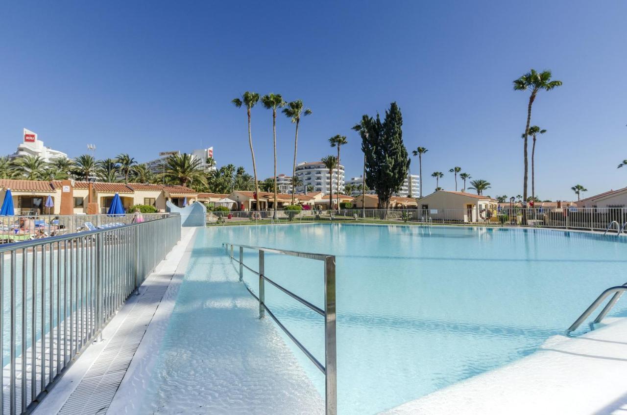 Bungalow: Shared Pool & Proximity * Playa del Inglés
