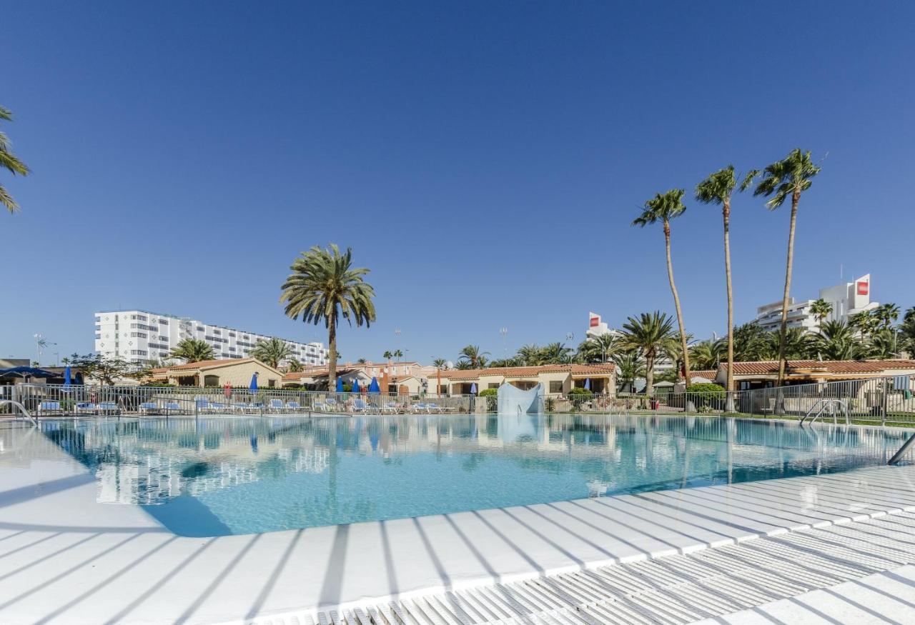 Bungalow: Shared Pool & Proximity Loma-asunnot Playa del Inglés
