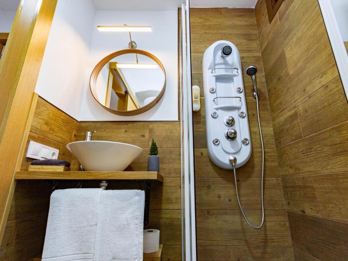 Slipper Friendly Holiday home *