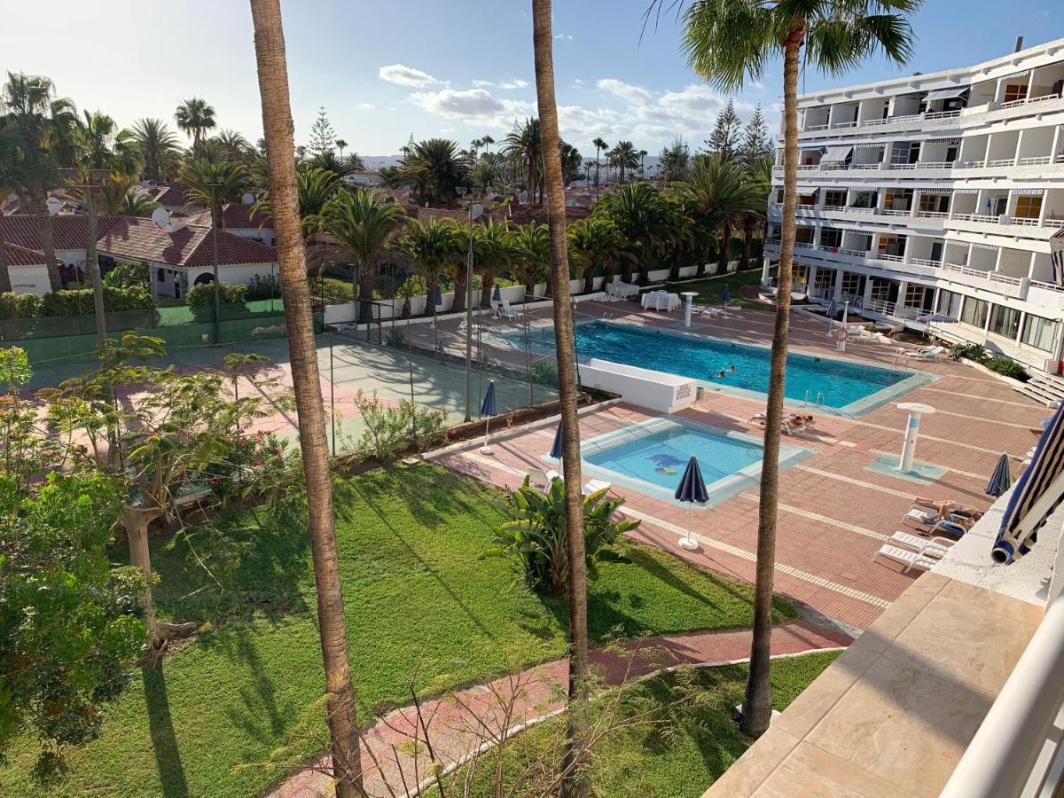 Teneguia-yumbo I * Playa del Inglés