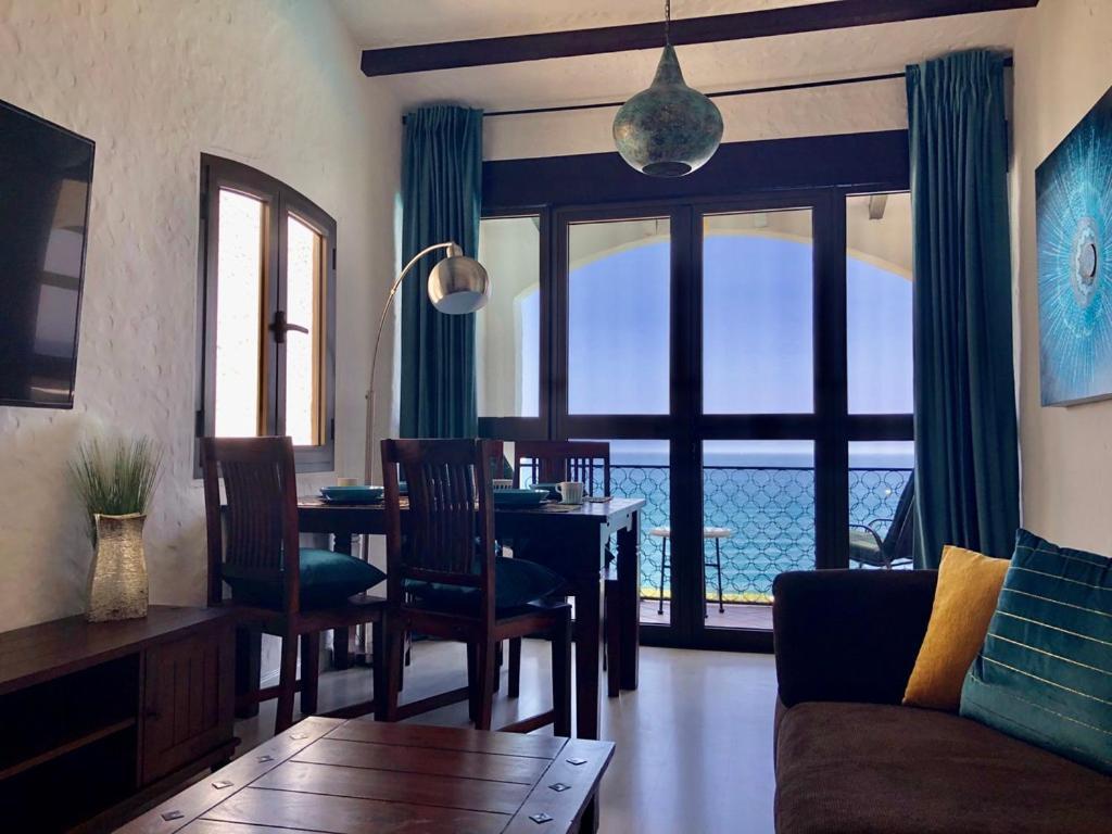 Panoramic Ocean View Huoneisto *